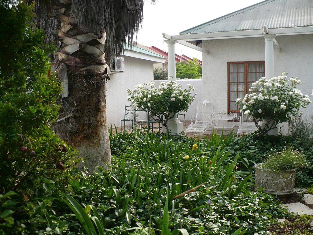 A Tapestry Garden Guest House Potchefstroom Luaran gambar