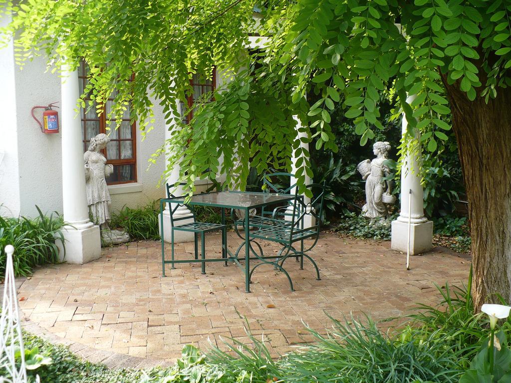 A Tapestry Garden Guest House Potchefstroom Luaran gambar