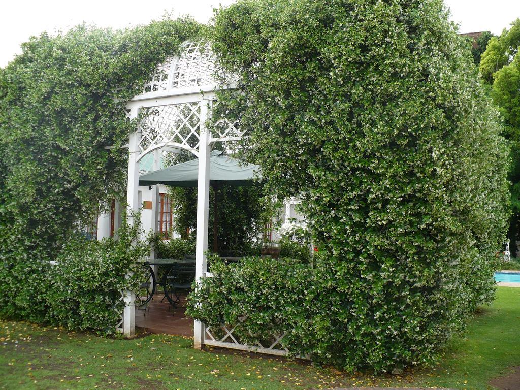 A Tapestry Garden Guest House Potchefstroom Luaran gambar