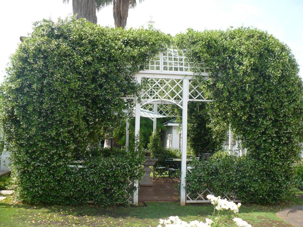 A Tapestry Garden Guest House Potchefstroom Luaran gambar